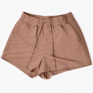 Old Navy Powersoft Loose Shorts Size: Small